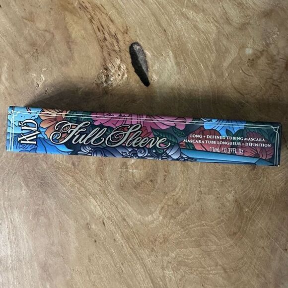 KVD Beauty Full Sleeve Mascara - Picture 2 of 5